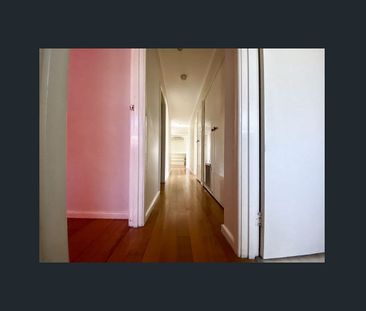 3/4 Leonard Street, Dandenong - Photo 6