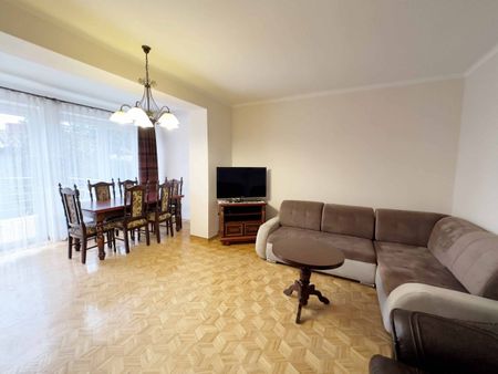 Dm z 6 sypialniami oraz 2 łazienkami - Photo 2