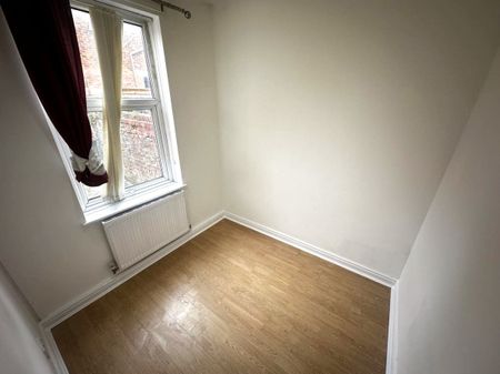 44, De Lacy Street, Preston - Photo 3
