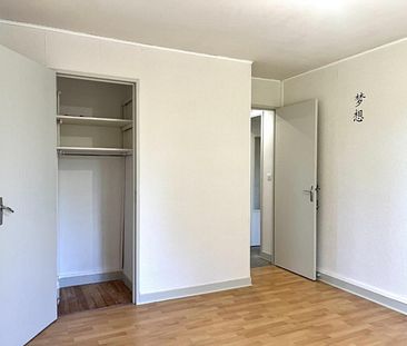 Appartement T3 - 56 m² - Avenue de la Libération - Le Coteau - Photo 4