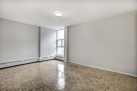 Yorkwoodsgate Apartments - Photo 4