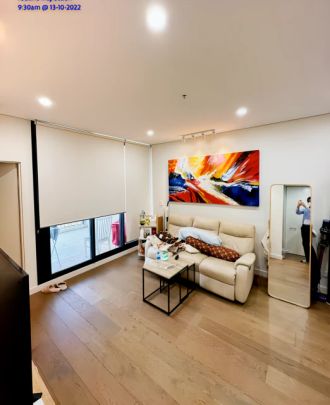 6 Kingsborough Way, Sydney - Photo 1