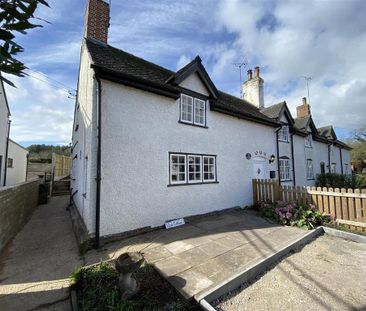 2 bedroom character property to rent - Photo 5