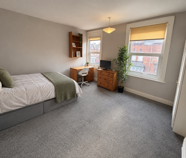 2 Hessle View, Leeds, LS6 1ER - Photo 5