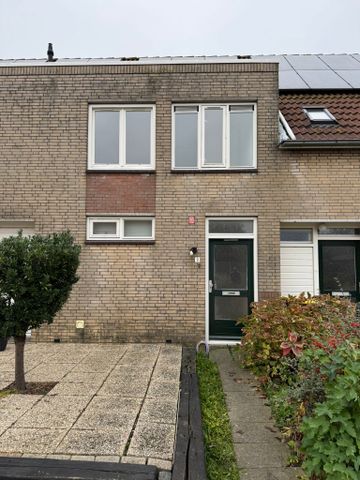 Woning met zonnepanelen. - Foto 4