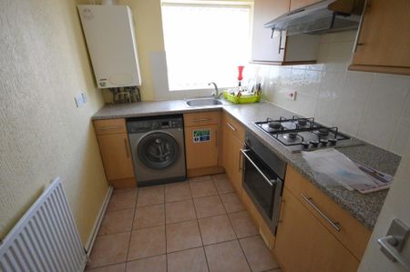 1 bedroom flat to rent - Photo 4