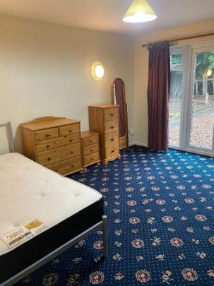 Montpelier Road, Dunkirk, Nottingham, NG7 - Photo 1