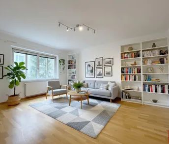 Großzügige Dreizimmerwohnung beim Sonnwendviertel, WG- geeignet - Photo 1