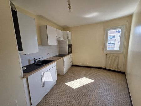 Location Appartement 2 pièces 57m² COGNAC 16100 - Photo 5