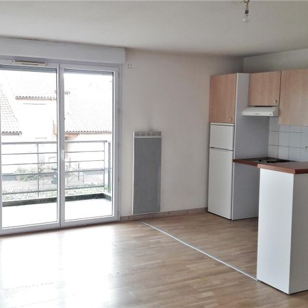 location Appartement T3 DE 63.73m² À BEAUMONT - Photo 4