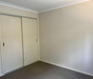 21 Casina Court Epsom VIC - Photo 5