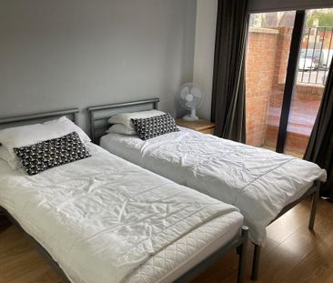 2 bedroom apartment to rent - Photo 6