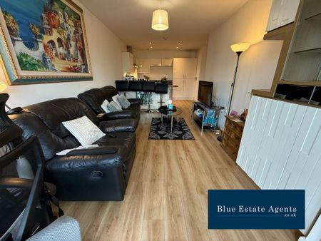 2 bedroom apartment to rent - Photo 3