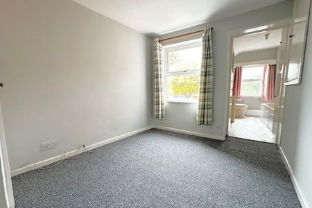 Foghamshire - Photo 2