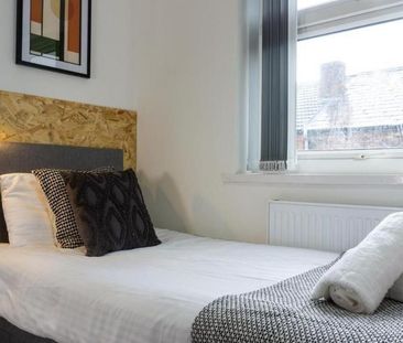 3 bedroom terraced house to rent - Photo 6