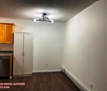 #101 10420 93 Street Northwest - Photo 5