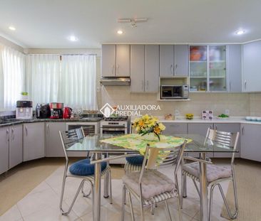 Casa com 3 quartos e 300m² para alugar em Sarandi, Porto Alegre. - Photo 5