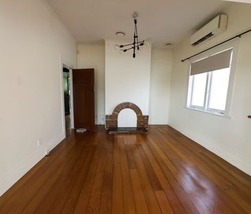 Modernized Homely Three Bedroom Home - Photo 1