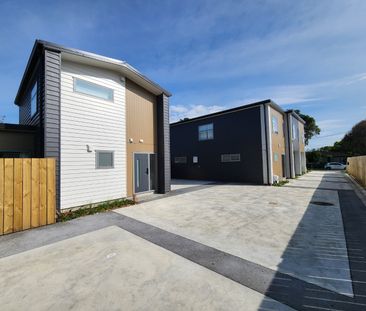 Waterloo Living - Photo 4