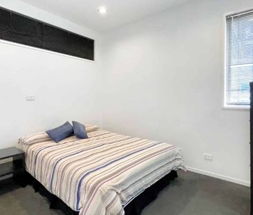 Hudson Brown - 1 Bedroom - Photo 3