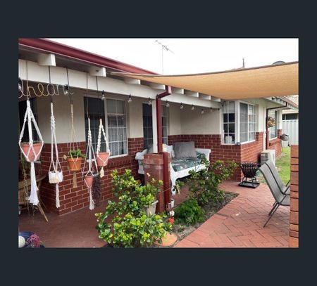 1/106 Strickland Street, Bunbury, WA 6230 - Photo 4
