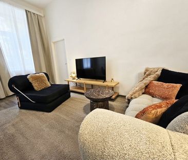 Koffer packen & einziehen: Stilvoll möblierte Altbauwohnung mit neu... - Foto 1
