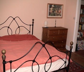 Room in a Shared House, Cotswold Road, BS3 - Photo 2