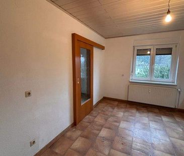 Helle 2-Raum-Wohnung mit Einbauküche in Lunzenau OT Berthelsdorf! - Photo 6