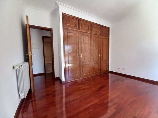 Moradia T4 em Lisboa - Foto 1