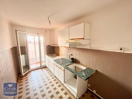 Location Appartement 3 pièces 57m² PORT DE BOUC 13110 - Photo 2
