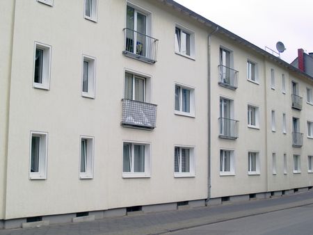 3-Zimmer-Wohnung am Steinberg mit WBS frei - Photo 4