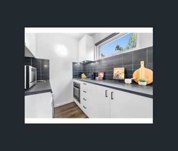 6/44 Gatehouse Street, Parkville, Vic 3052 - Photo 5