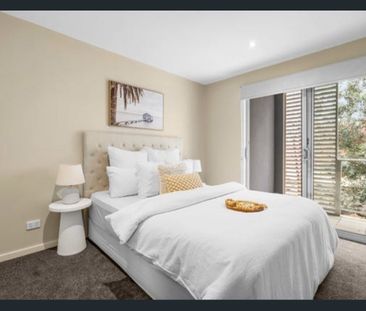 43 Waxflower Crescent, Bundoora, Vic 3083 - Photo 4