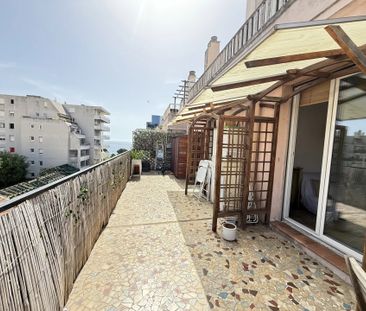 Location Appartement 2 pièces 59m² NICE 06000 - Photo 2