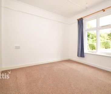2 bedroom detached bungalow to rent - Photo 3
