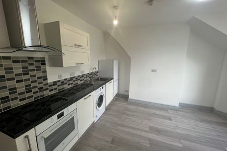 Neville Street, CARDIFF - Photo 5