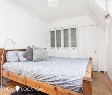 3 bedroom flat to rent - Photo 6