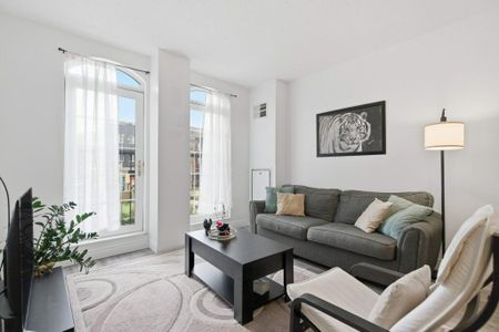 For Lease - 135 James Street Unit# 209, Hamilton, Ontario - Photo 3