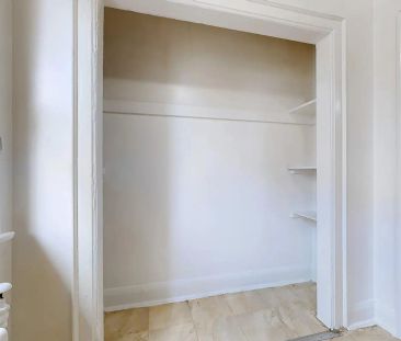 Bold Street Apartments — Large Bachelor - Photo 3