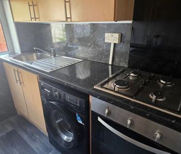 3 bedroom house to rent - Photo 2