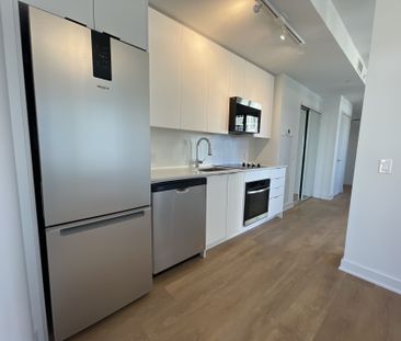 For Lease - 2920 Highway 7 Road Unit# 707, Vaughan, Ontario - Photo 1