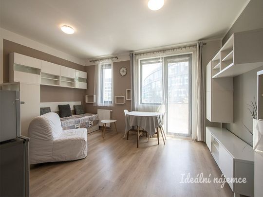 Pronájem bytu 1+kk 31 m² - Photo 1