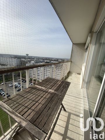 Appartement 3 pièces de 64 m² à Ris-Orangis (91130) - Photo 2