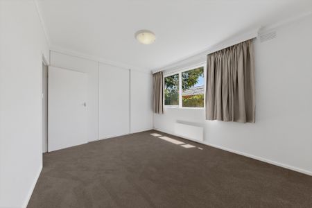 2/83 Wills Street, Kew VIC 3101 - Apartment For Rent | Domain - Photo 4