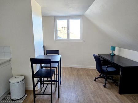 Location Appartement 1 pièce 20m² COMPIEGNE 60200 - Photo 5