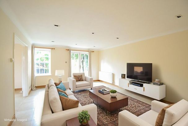 3 bedroom semi-detached house to rent - Photo 1