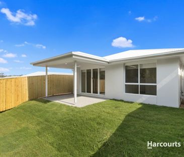 MODERNISED FAMILY LIVING - Photo 3