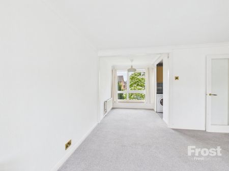 Fernley Court, Maidenhead, Berkshire,SL6 - Photo 2
