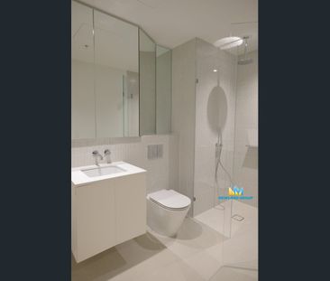 LUXURIOUS APT in Southbank with Amazing Views - Photo 4