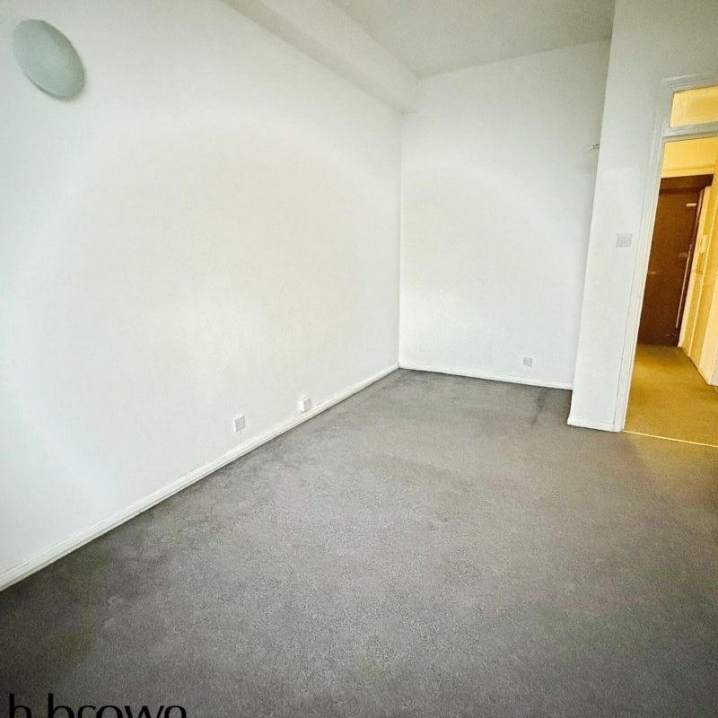 Stanford House, Princess Margaret Road, East Tilbury - Photo 1